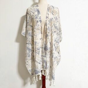 Lush Tassel Trim Kimono